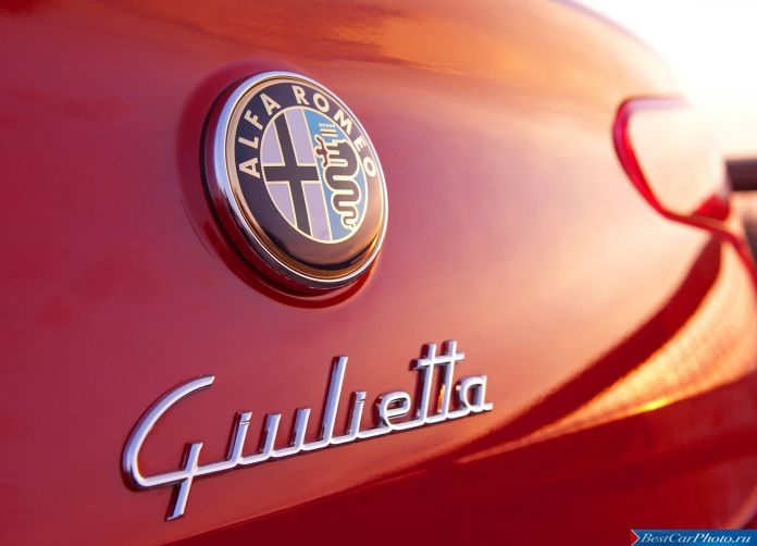 2011 Alfa Romeo Giulietta - фотография 171 из 188