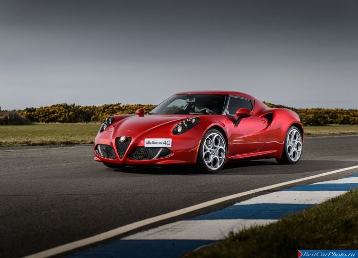 2014 Alfa Romeo 4C - фотография 9 из 128 2014 Alfa Romeo 4C - фотография 9 из 128