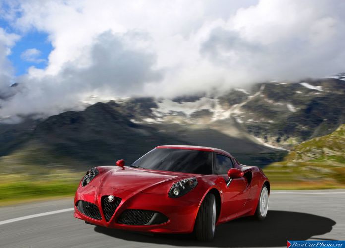 2014 Alfa Romeo 4C - фотография 23 из 128 2014 Alfa Romeo 4C - фотография 23 из 128