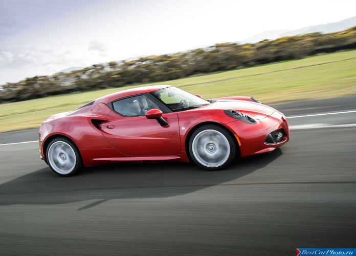 2014 Alfa Romeo 4C - фотография 38 из 128 2014 Alfa Romeo 4C - фотография 38 из 128