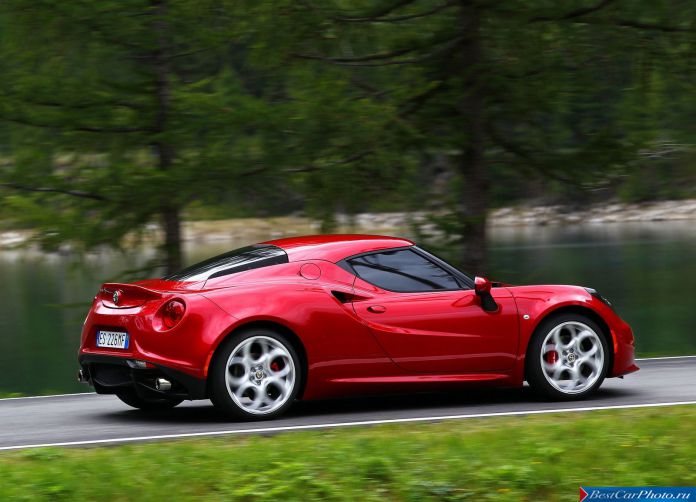 2014 Alfa Romeo 4C - фотография 49 из 128