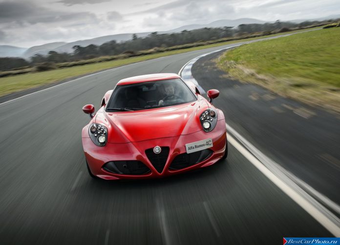 2014 Alfa Romeo 4C - фотография 64 из 128 2014 Alfa Romeo 4C - фотография 64 из 128