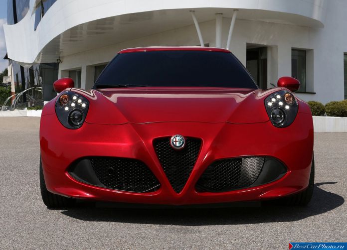 2014 Alfa Romeo 4C - фотография 66 из 128