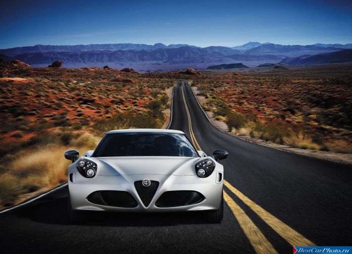 2014 Alfa Romeo 4C - фотография 69 из 128