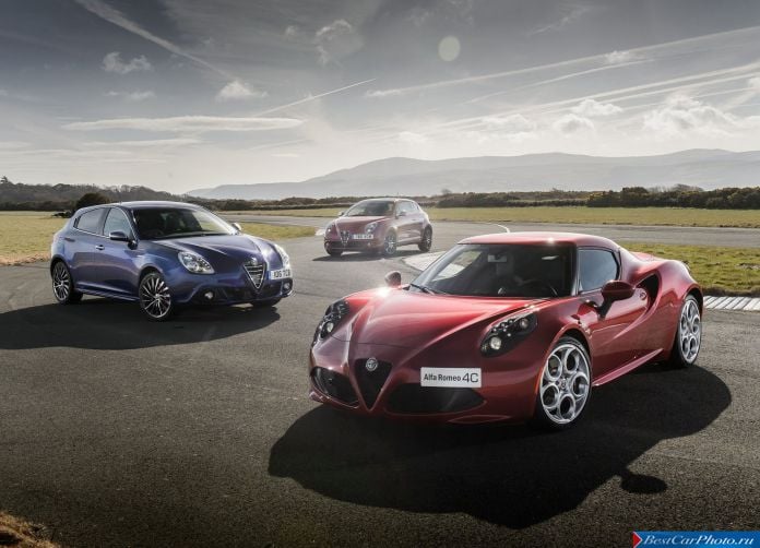 2014 Alfa Romeo 4C - фотография 72 из 128 2014 Alfa Romeo 4C - фотография 72 из 128