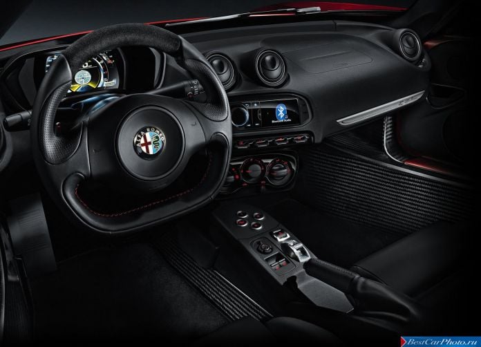 2014 Alfa Romeo 4C - фотография 90 из 128