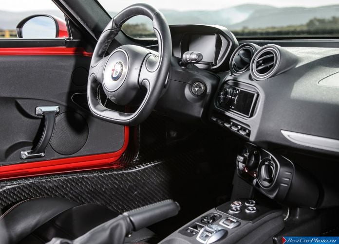 2014 Alfa Romeo 4C - фотография 98 из 128