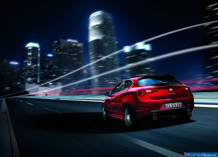 2014 Alfa Romeo Giulietta - фотография 33 из 54 2014 Alfa Romeo Giulietta - фотография 33 из 54