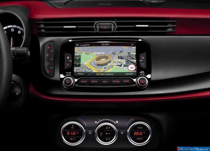 2014 Alfa Romeo Giulietta - фотография 46 из 54 2014 Alfa Romeo Giulietta - фотография 46 из 54