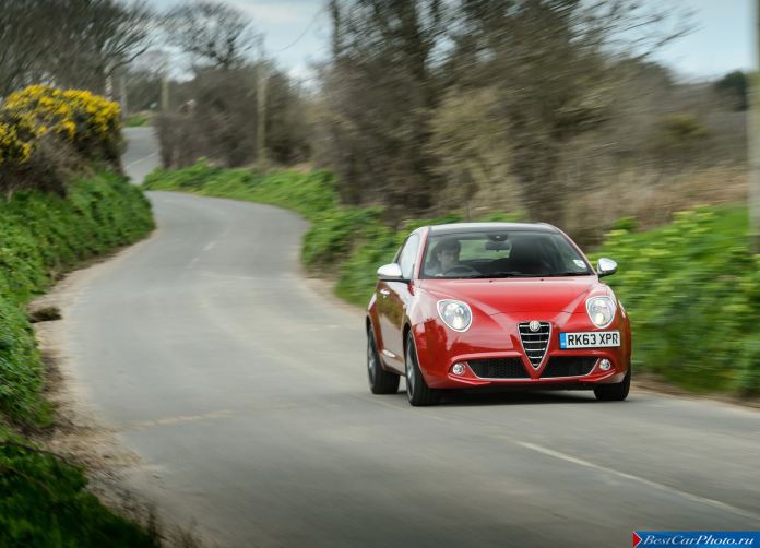 2014 Alfa Romeo MiTo - фотография 38 из 72