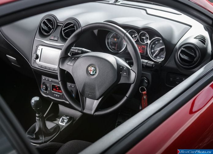 2014 Alfa Romeo MiTo - фотография 60 из 72 2014 Alfa Romeo MiTo - фотография 60 из 72