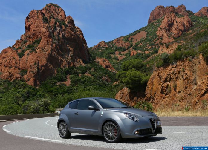2014 Alfa Romeo MiTo Quadrifoglio Verde - фотография 13 из 53 2014 Alfa Romeo MiTo Quadrifoglio Verde - фотография 13 из 53