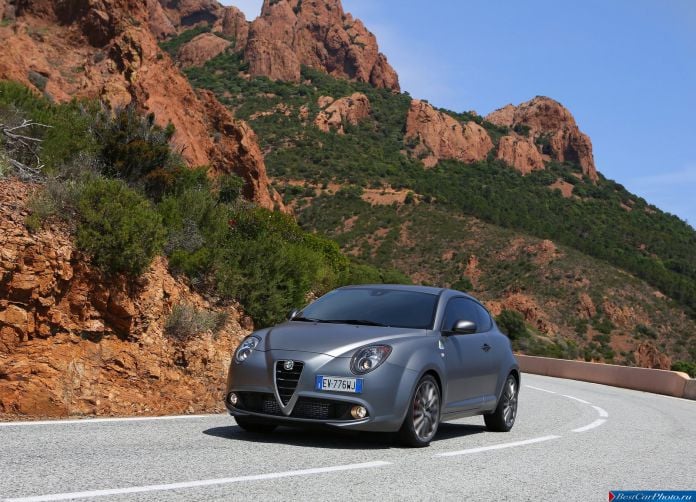 2014 Alfa Romeo MiTo Quadrifoglio Verde - фотография 14 из 53 2014 Alfa Romeo MiTo Quadrifoglio Verde - фотография 14 из 53