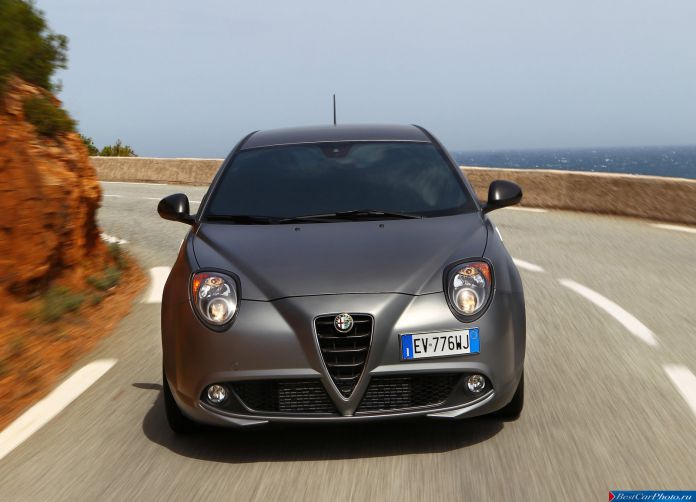 2014 Alfa Romeo MiTo Quadrifoglio Verde - фотография 32 из 53 2014 Alfa Romeo MiTo Quadrifoglio Verde - фотография 32 из 53