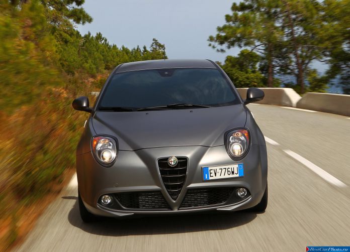2014 Alfa Romeo MiTo Quadrifoglio Verde - фотография 33 из 53 2014 Alfa Romeo MiTo Quadrifoglio Verde - фотография 33 из 53