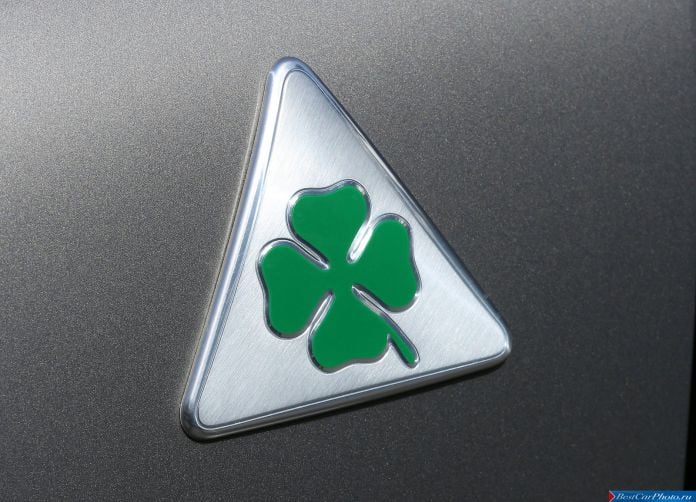 2014 Alfa Romeo MiTo Quadrifoglio Verde - фотография 51 из 53