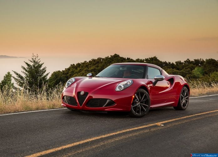 2015 Alfa Romeo 4C Coupe US-Version - фотография 12 из 94 2015 Alfa Romeo 4C Coupe US-Version - фотография 12 из 94