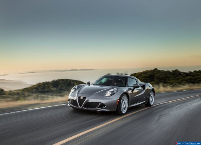 2015 Alfa Romeo 4C Coupe US-Version - фотография 17 из 94 2015 Alfa Romeo 4C Coupe US-Version - фотография 17 из 94