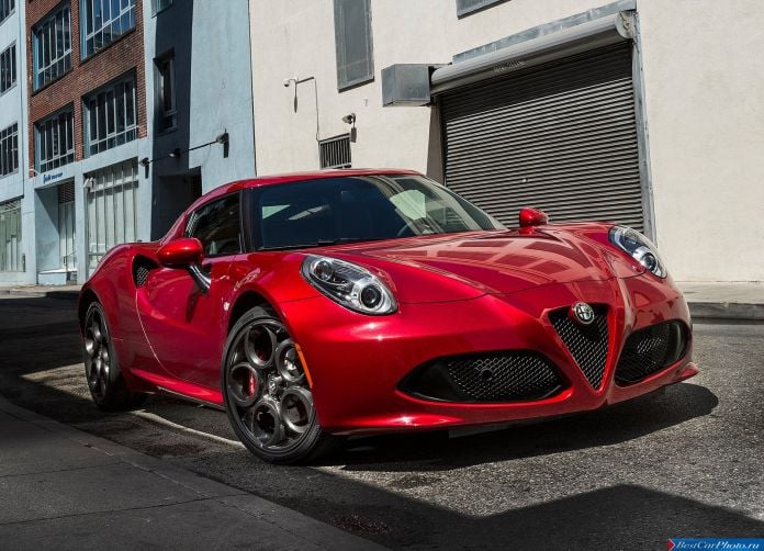 2015 Alfa Romeo 4C Coupe US-Version - фотография 22 из 94 2015 Alfa Romeo 4C Coupe US-Version - фотография 22 из 94