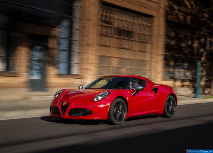 2015 Alfa Romeo 4C Coupe US-Version - фотография 33 из 94 2015 Alfa Romeo 4C Coupe US-Version - фотография 33 из 94