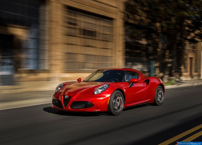 2015 Alfa Romeo 4C Coupe US-Version - фотография 34 из 94 2015 Alfa Romeo 4C Coupe US-Version - фотография 34 из 94
