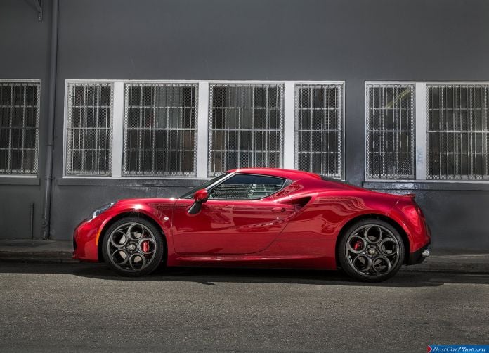 2015 Alfa Romeo 4C Coupe US-Version - фотография 41 из 94 2015 Alfa Romeo 4C Coupe US-Version - фотография 41 из 94