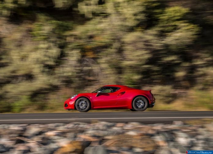 2015 Alfa Romeo 4C Coupe US-Version - фотография 51 из 94 2015 Alfa Romeo 4C Coupe US-Version - фотография 51 из 94