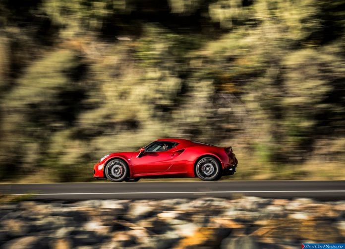 2015 Alfa Romeo 4C Coupe US-Version - фотография 53 из 94 2015 Alfa Romeo 4C Coupe US-Version - фотография 53 из 94