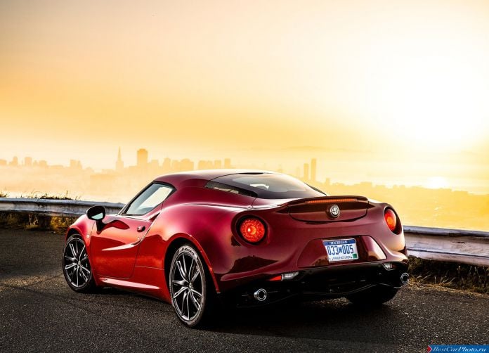 2015 Alfa Romeo 4C Coupe US-Version - фотография 63 из 94 2015 Alfa Romeo 4C Coupe US-Version - фотография 63 из 94