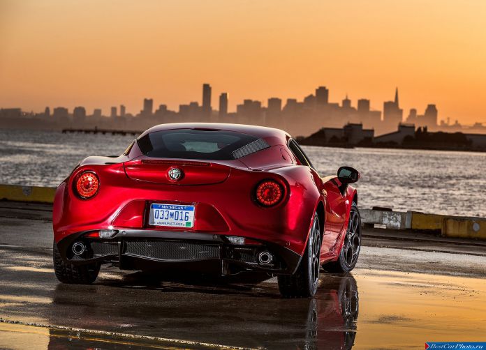 2015 Alfa Romeo 4C Coupe US-Version - фотография 65 из 94 2015 Alfa Romeo 4C Coupe US-Version - фотография 65 из 94