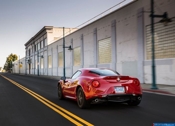 2015 Alfa Romeo 4C Coupe US-Version - фотография 80 из 94 2015 Alfa Romeo 4C Coupe US-Version - фотография 80 из 94