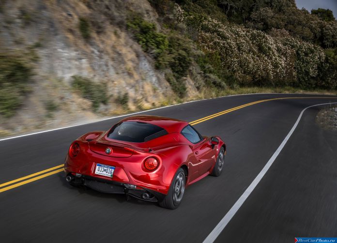 2015 Alfa Romeo 4C Coupe US-Version - фотография 81 из 94 2015 Alfa Romeo 4C Coupe US-Version - фотография 81 из 94