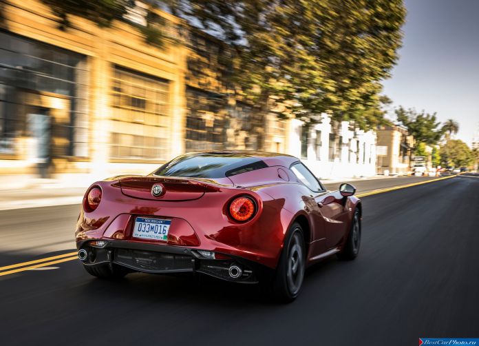 2015 Alfa Romeo 4C Coupe US-Version - фотография 84 из 94 2015 Alfa Romeo 4C Coupe US-Version - фотография 84 из 94