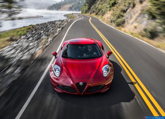 2015 Alfa Romeo 4C Coupe US-Version - фотография 92 из 94 2015 Alfa Romeo 4C Coupe US-Version - фотография 92 из 94