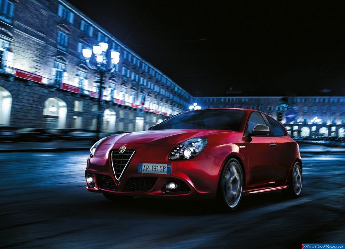 2015 Alfa Romeo Giulietta Sprint - фотография 4 из 76 2015 Alfa Romeo Giulietta Sprint - фотография 4 из 76