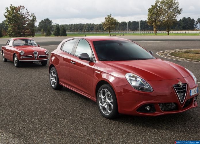 2015 Alfa Romeo Giulietta Sprint - фотография 7 из 76 2015 Alfa Romeo Giulietta Sprint - фотография 7 из 76