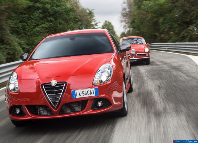 2015 Alfa Romeo Giulietta Sprint - фотография 57 из 76 2015 Alfa Romeo Giulietta Sprint - фотография 57 из 76