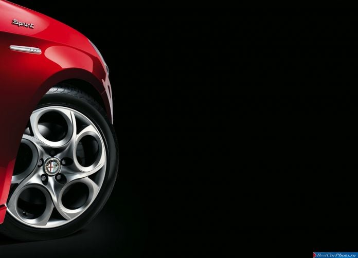 2015 Alfa Romeo Giulietta Sprint - фотография 76 из 76