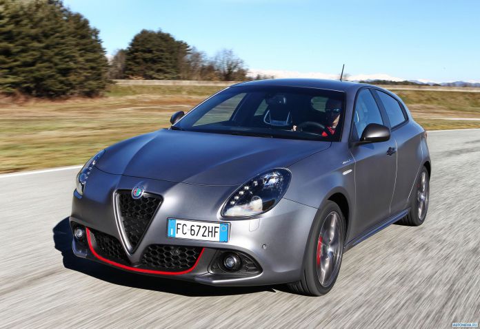 2016 Alfa Romeo Giulietta - фотография 8 из 30 2016 Alfa Romeo Giulietta - фотография 8 из 30