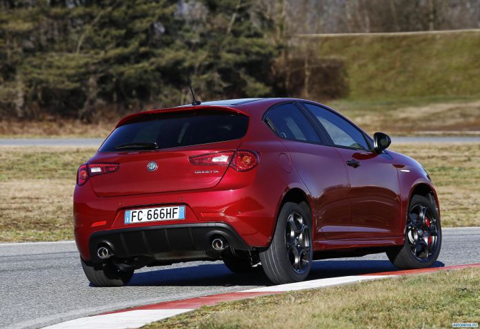 2016 Alfa Romeo Giulietta - фотография 17 из 30 2016 Alfa Romeo Giulietta - фотография 17 из 30