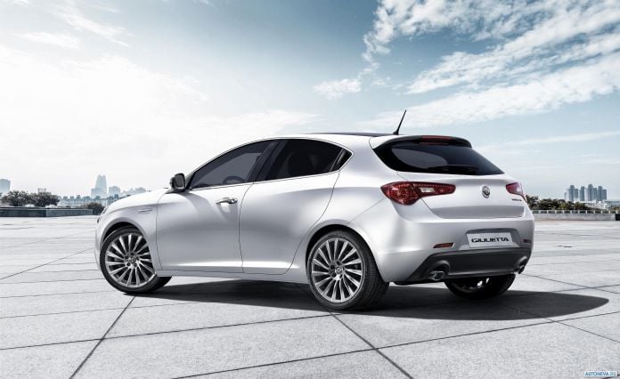 2016 Alfa Romeo Giulietta - фотография 22 из 30 2016 Alfa Romeo Giulietta - фотография 22 из 30