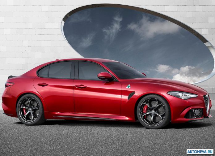 2016 Alfa Romeo Giulia - фотография 23 из 95
