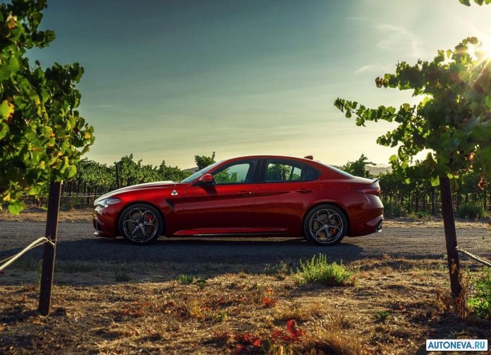 2016 Alfa Romeo Giulia - фотография 26 из 95