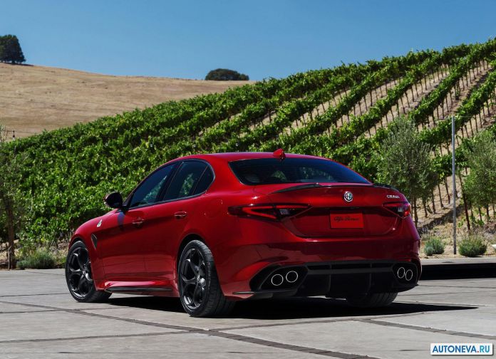 2016 Alfa Romeo Giulia - фотография 32 из 95