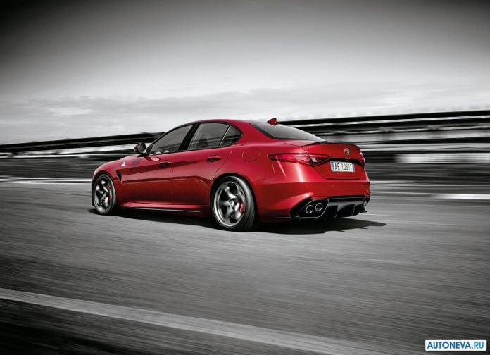 2016 Alfa Romeo Giulia - фотография 34 из 95