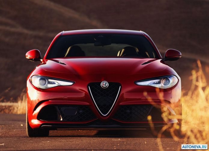 2016 Alfa Romeo Giulia - фотография 41 из 95