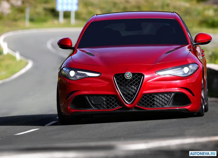 2016 Alfa Romeo Giulia - фотография 44 из 95