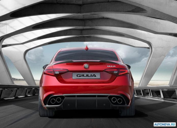 2016 Alfa Romeo Giulia - фотография 45 из 95