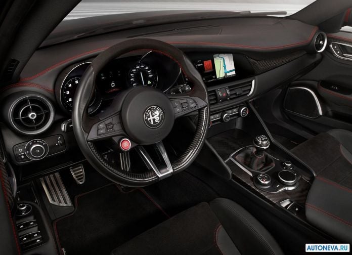 2016 Alfa Romeo Giulia - фотография 53 из 95