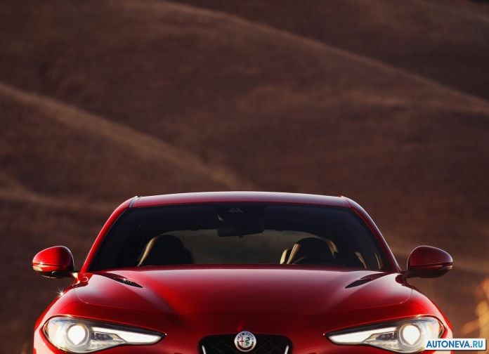 2016 Alfa Romeo Giulia - фотография 65 из 95
